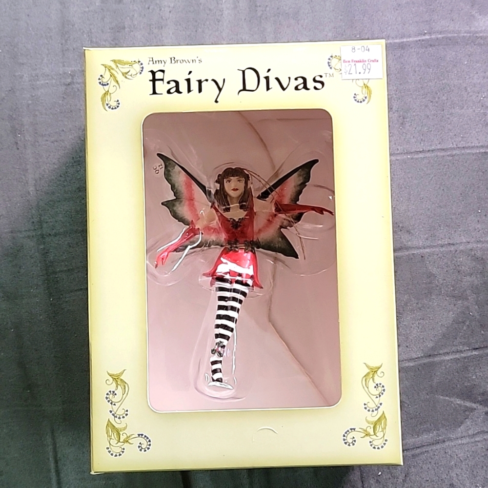 Fairy Divas Holly Diva Christmas Ornament  2002  Retired New in Box